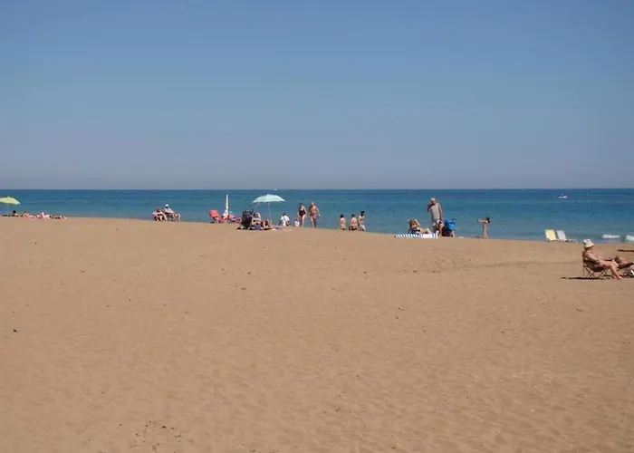 Estudio El Retiro Playa دينايا